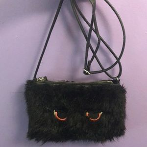 Black shoulder bag